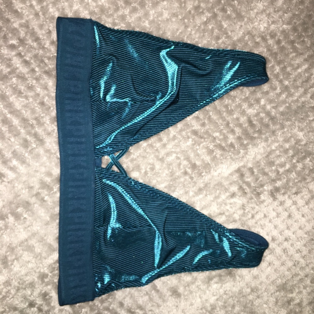VS PINK Medium Bra